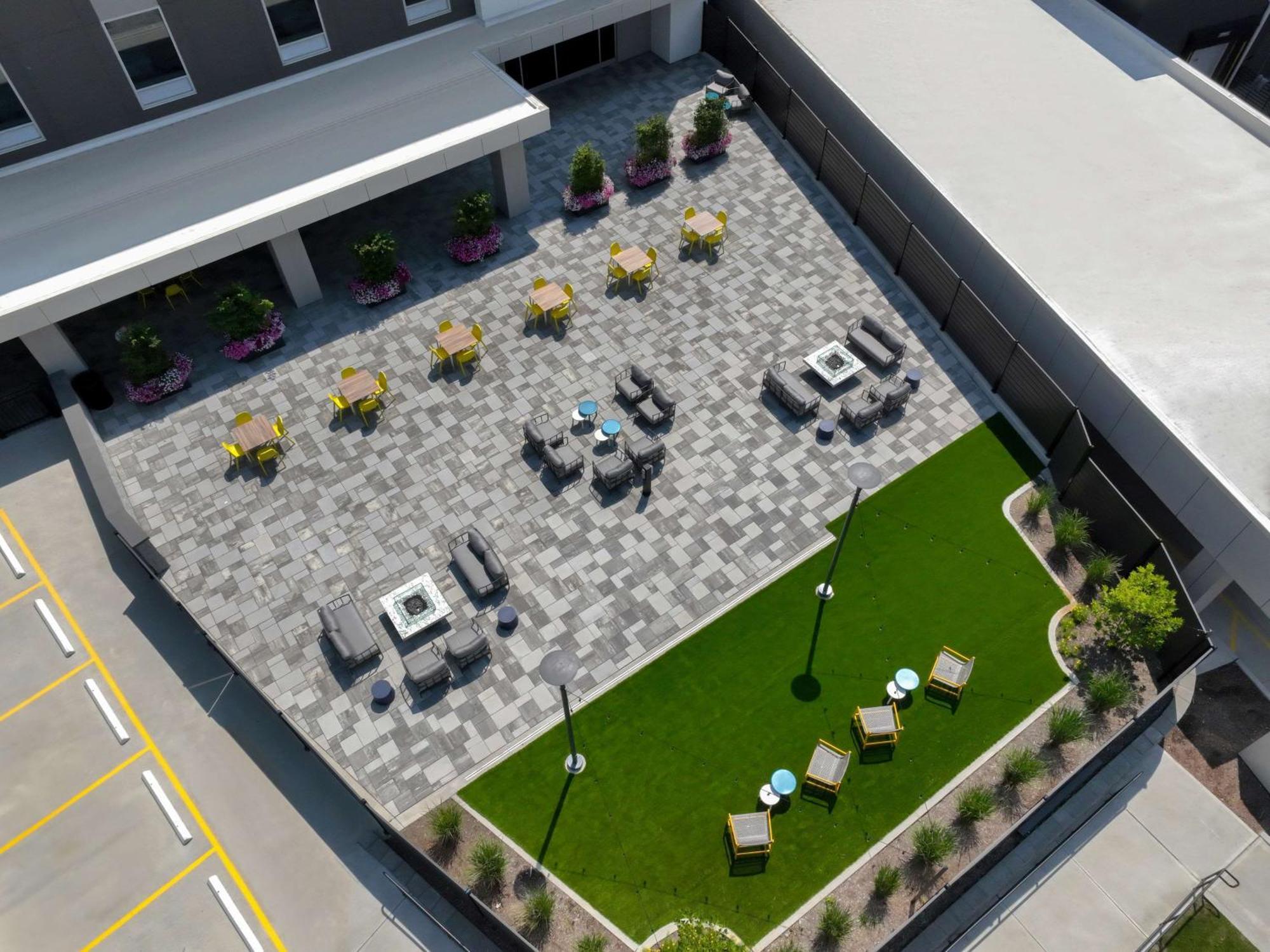 Home2 Suites By Hilton Bristol Extérieur photo