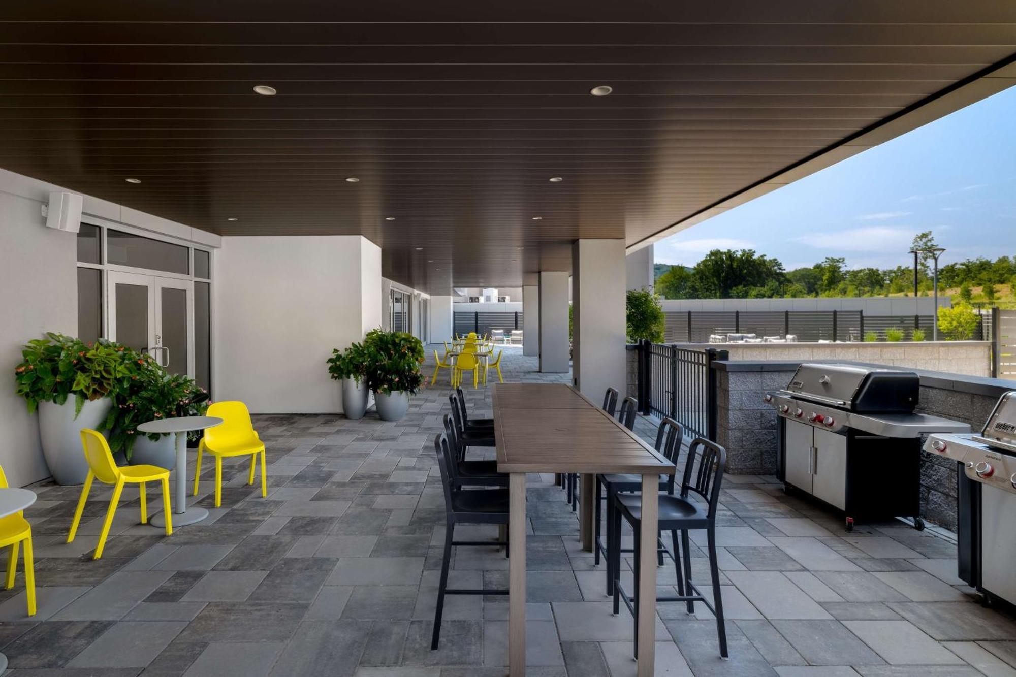 Home2 Suites By Hilton Bristol Extérieur photo